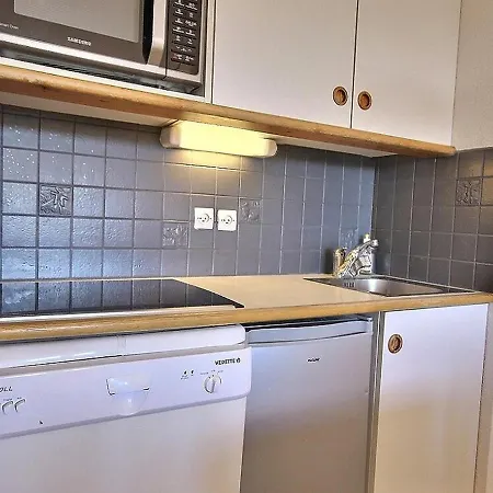 Lägenhet 6 Pers, Terrasse Sud-ouest Au Rez-de-pistes - Fr-1-455-110 La Plagne