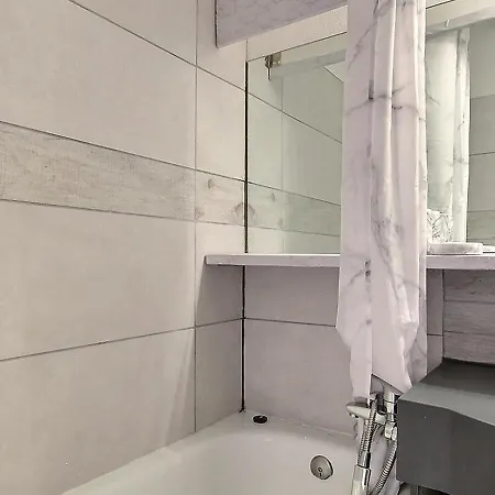 6 Pers, Terrasse Sud-ouest Au Rez-de-pistes - Fr-1-455-110 * Ла-Плань