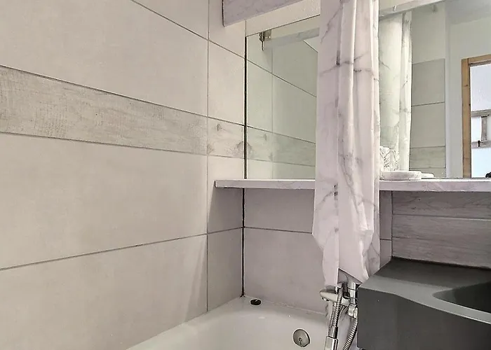 6 Pers, Terrasse Sud-ouest Au Rez-de-pistes - Fr-1-455-110 * La Plagne